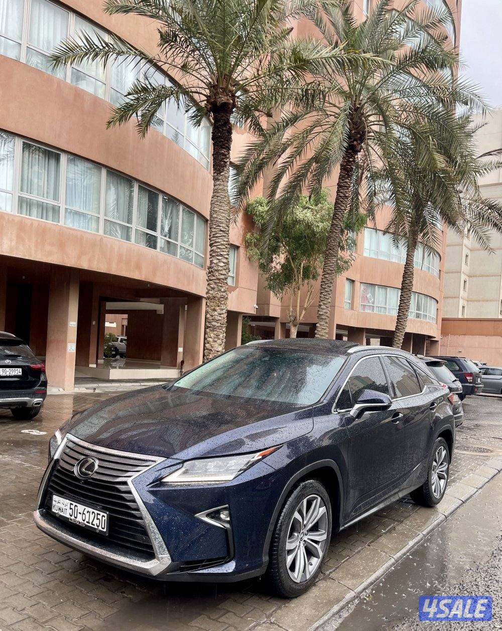 لهواة النوادر لكزس RX350 موديل 2019 اعلى فئة عداد فقط 90 لون مميز0