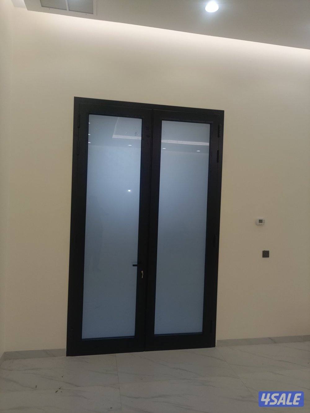 ابواب المنيوم شباك المنيوم مطبخ و جام سكريت تصليح المنيوم11