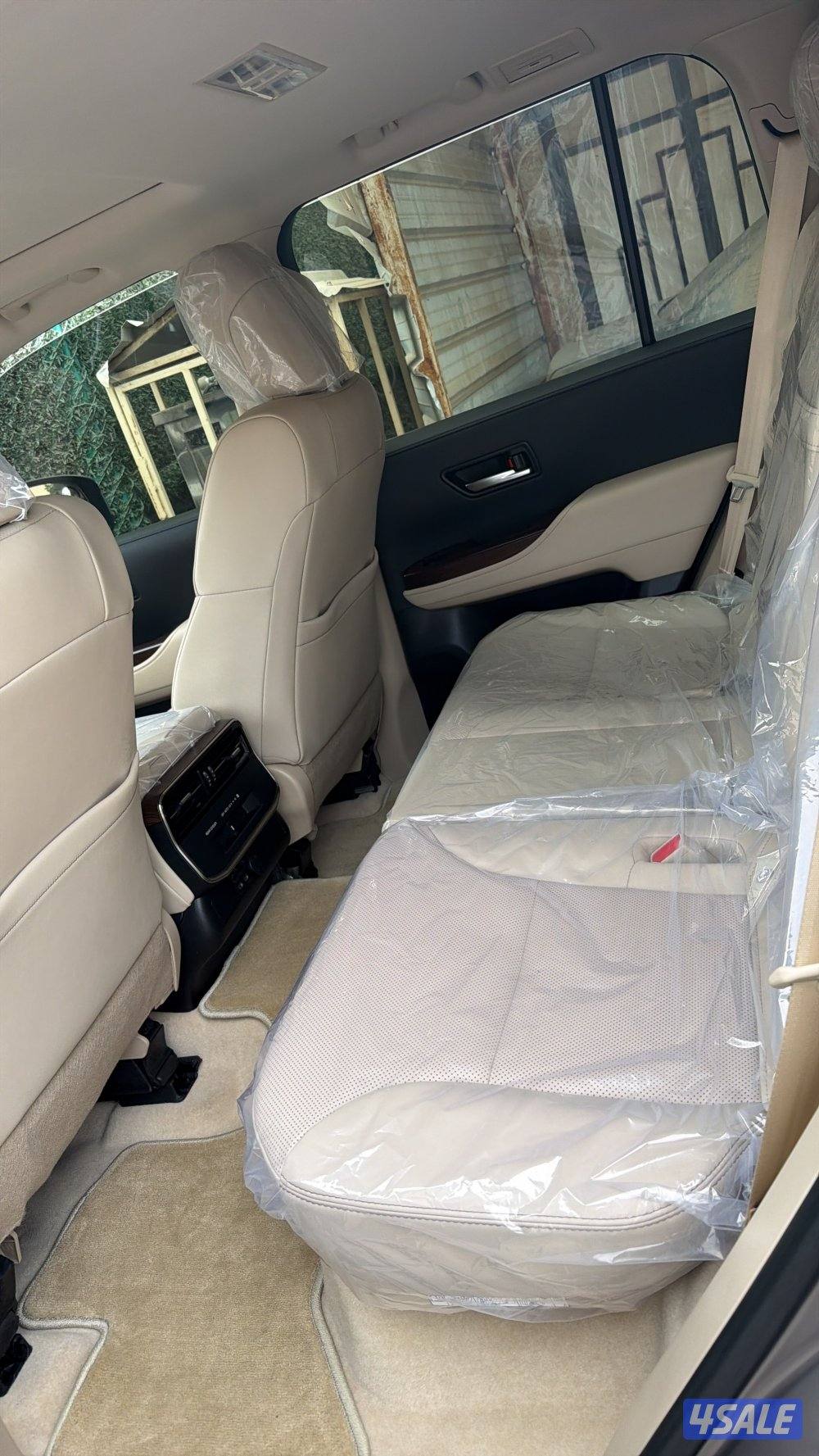 لاند كروزر ٢٠٢٢3