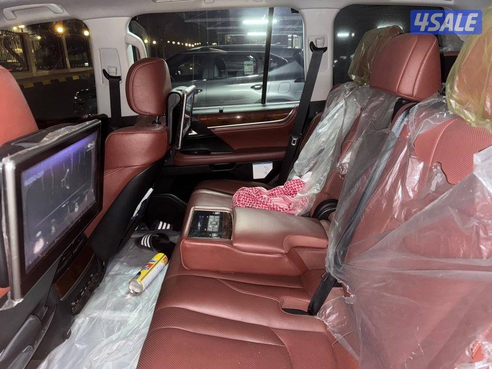 جيب لكسز سبورت ٢٠١٩ كحلي4