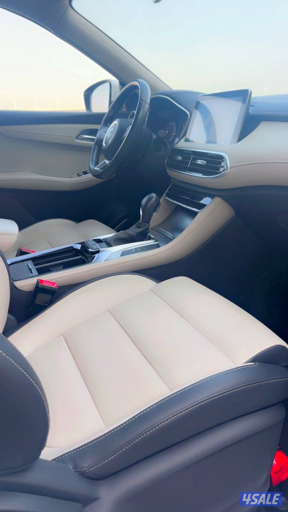 للبيع جيب ام جي HS موديل 2020 العداد 56 الف وكالة الغانم13