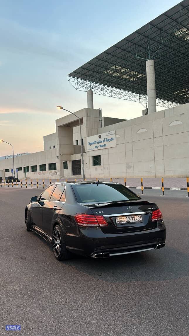 للبيع E63 AMG اصلي 2011 شرط الفحص والنظافه0