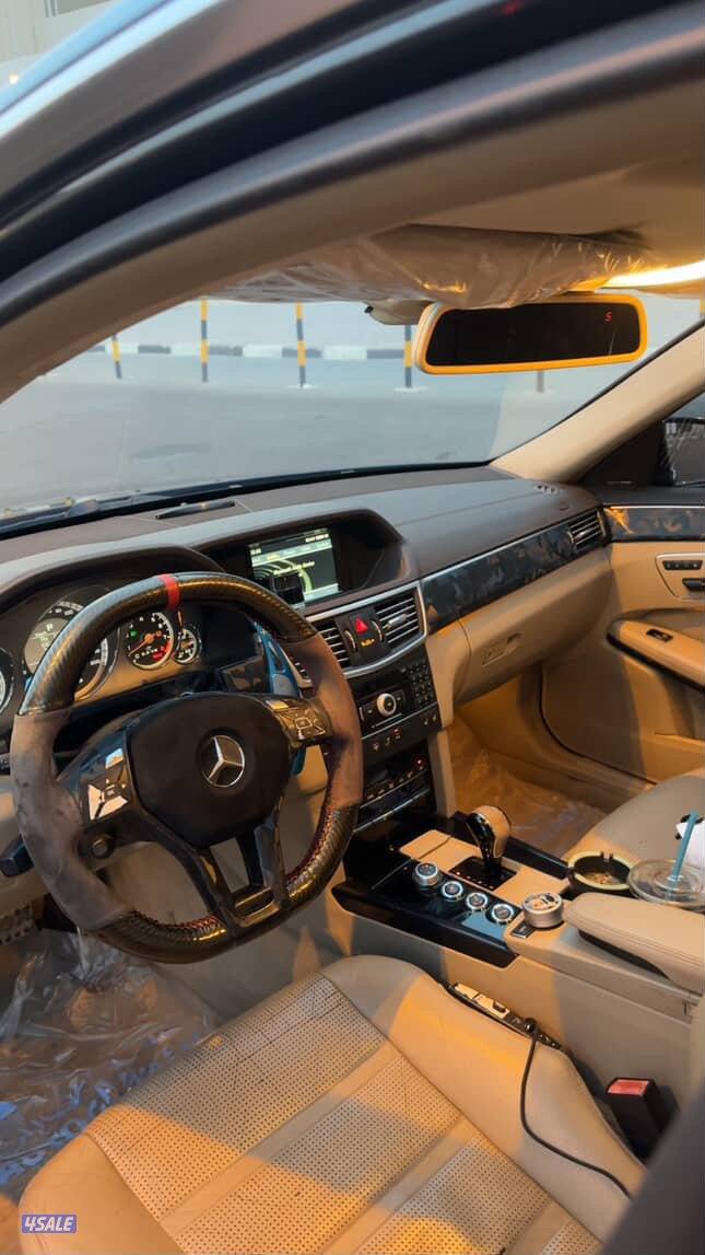 للبيع E63 AMG اصلي 2011 شرط الفحص والنظافه6