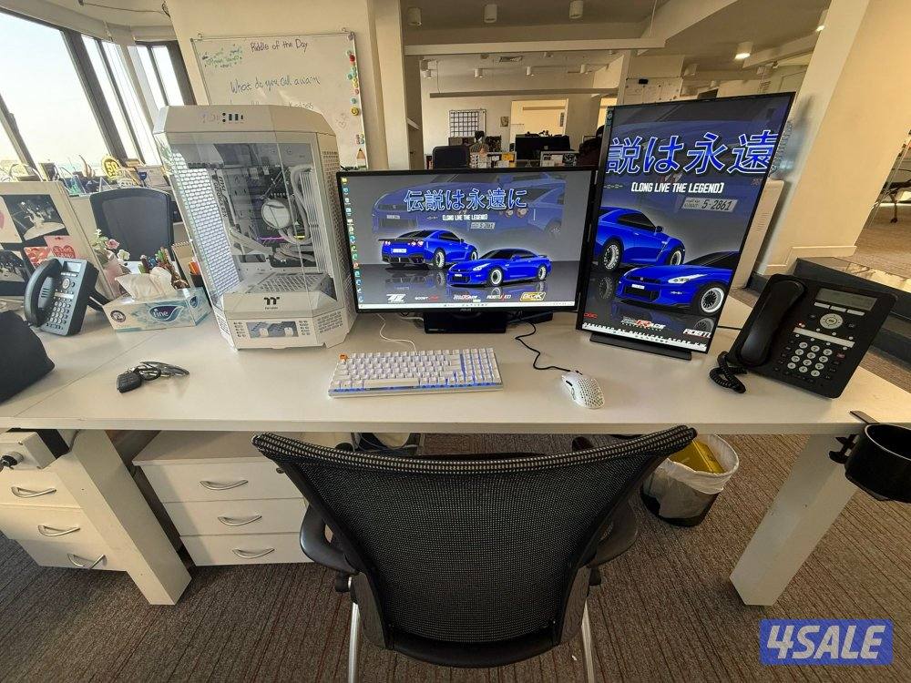 white pc gaming 5060 with Mouse and Keyboard4