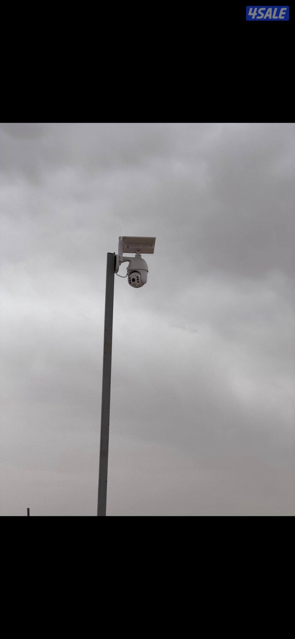 كاميرا طاقه شمسيه متحركه بجميع الاتجاهات صوت وصوره سبيكر مايك4