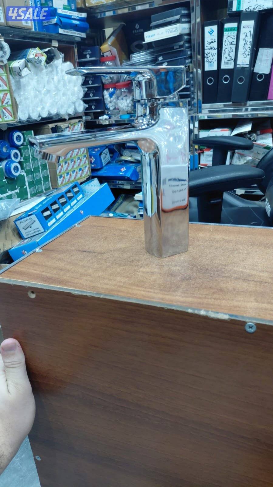 فني صحي تكسير الحمامات تسليك المجاري وتركيب الأطقم الحمامات5