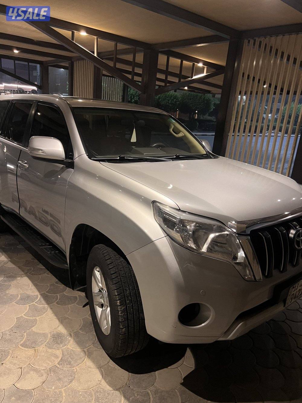 برادو للبيع بحاله ممتازه شرط الفحص مو محتاج شي اللوان فضي0