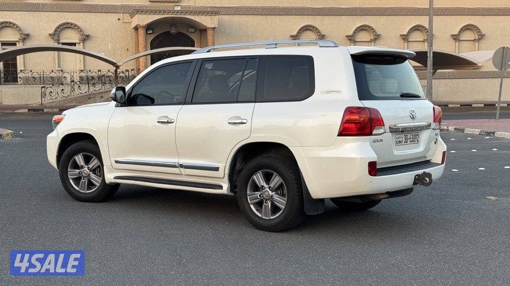 لاندكروز 20150