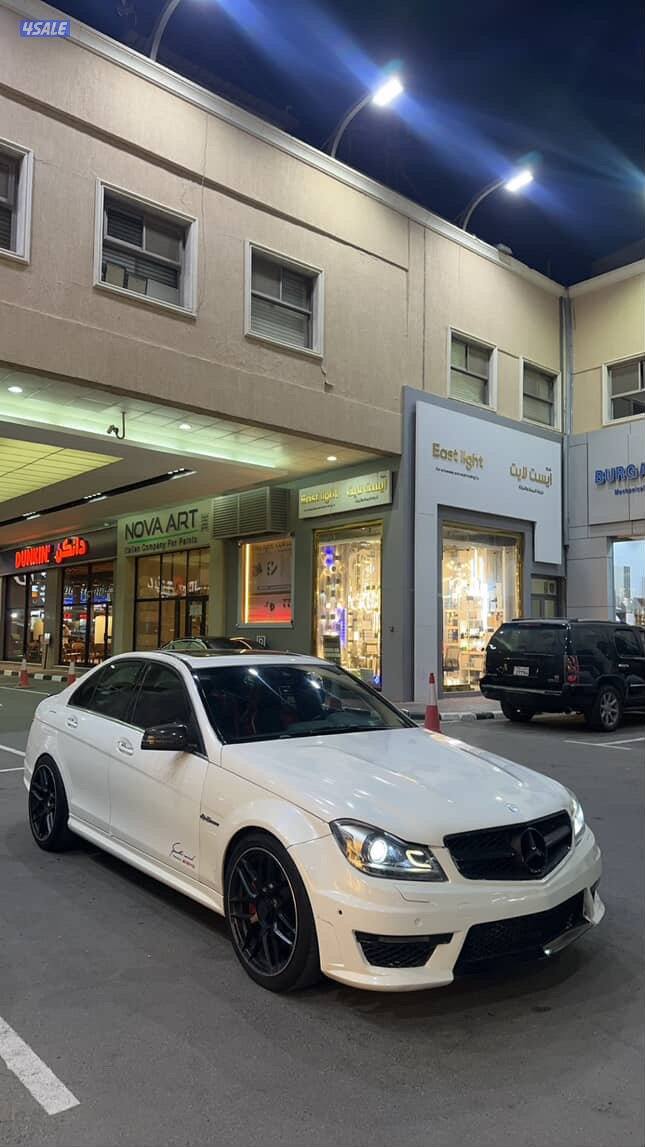 للبيع مرسيدس C63 AMG شرط النظافة 20130