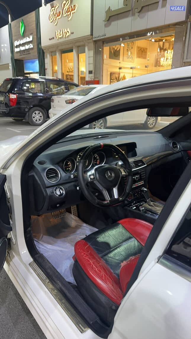 للبيع مرسيدس C63 AMG شرط النظافة 20133