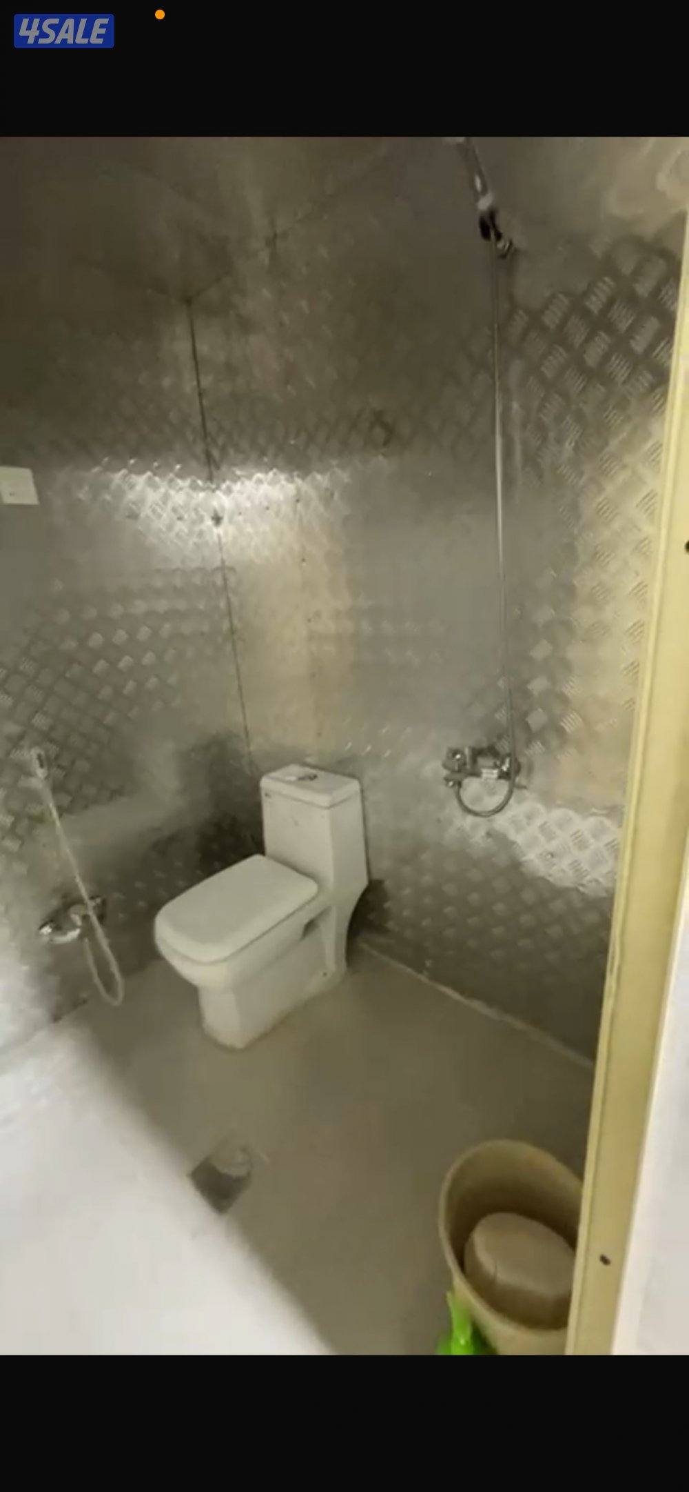 شاليه الطول 13عرض4 مكوّن من ديوانيه ومطبخ وكوتنرمغاسل وحمام وأرزاقه6