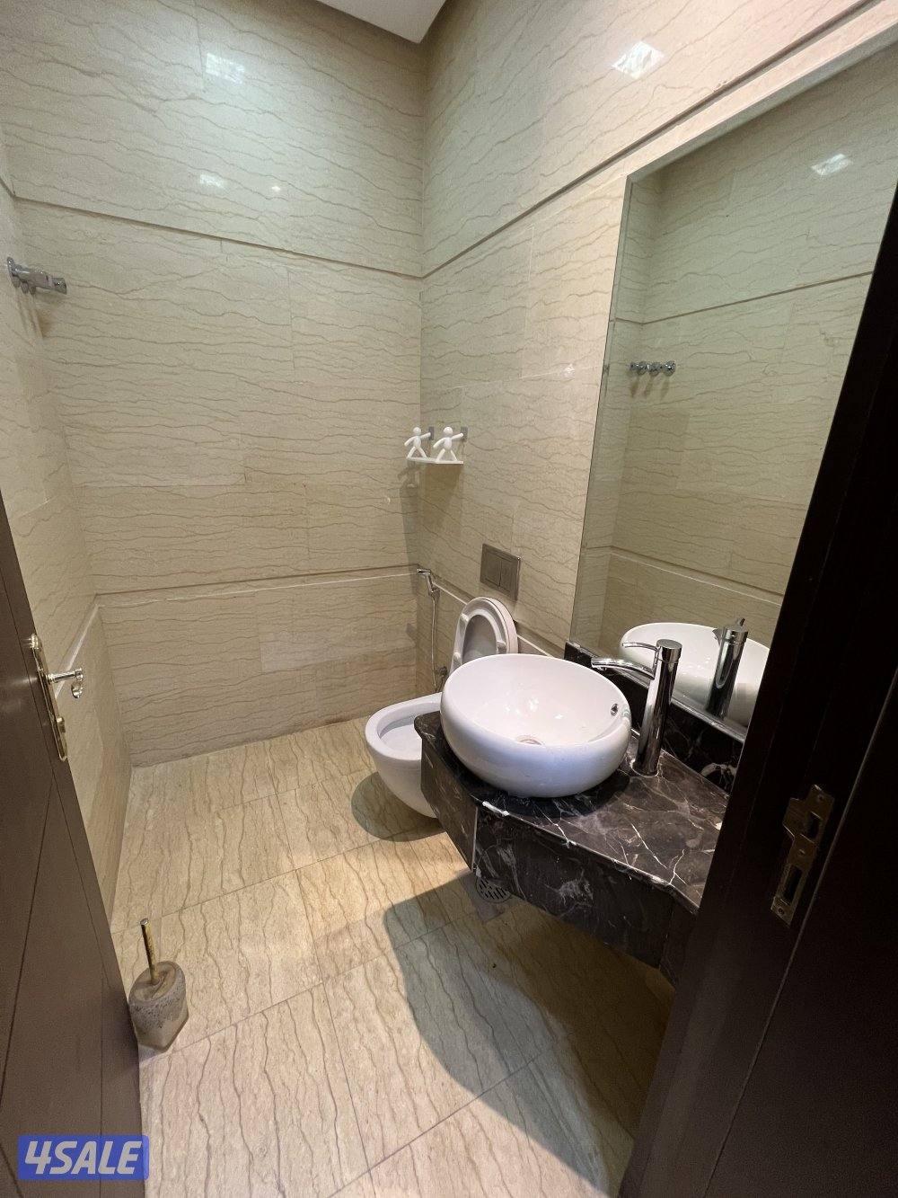 للايجار دور في الفنيطيس5