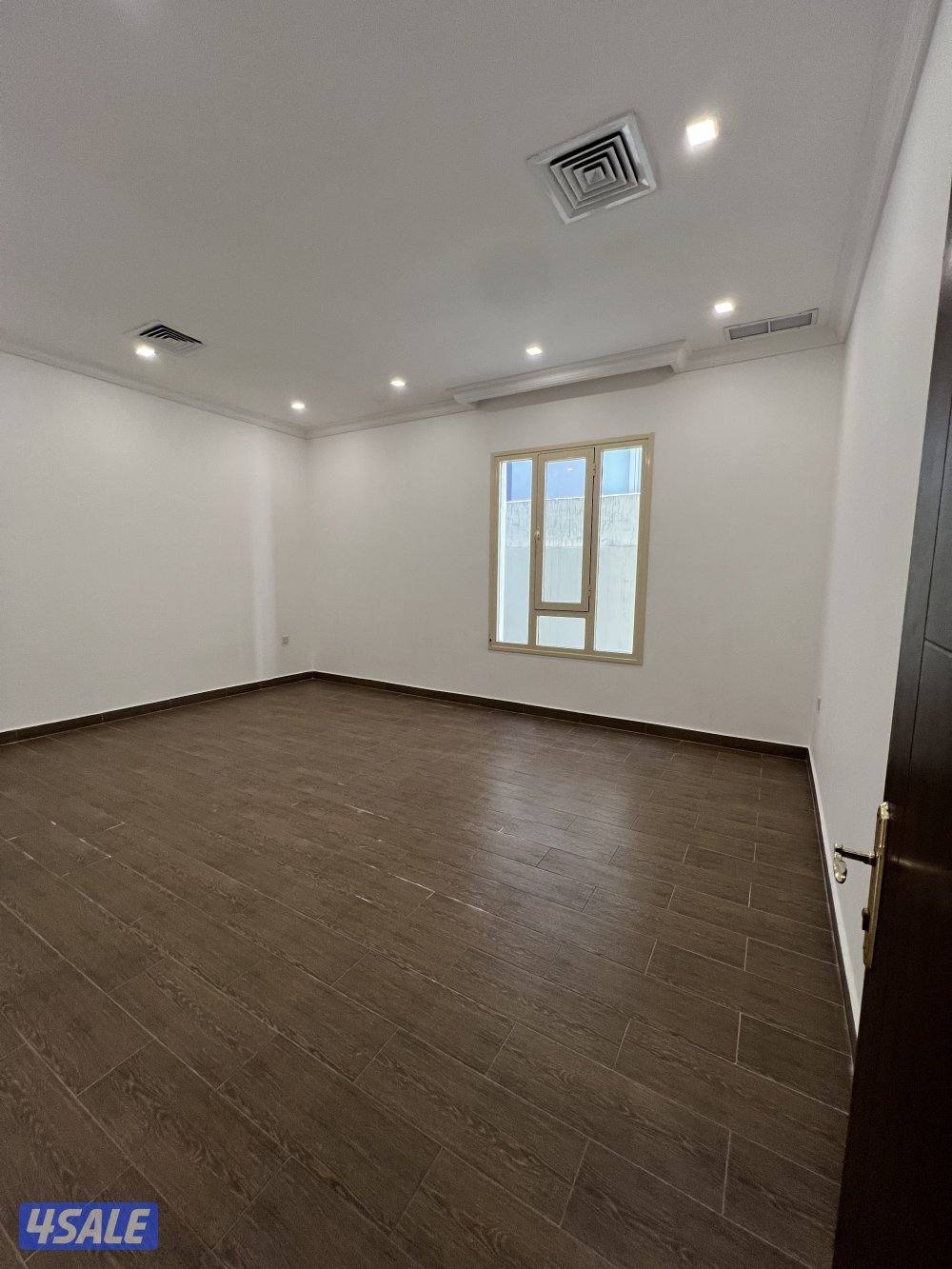 للايجار دور في الفنيطيس10