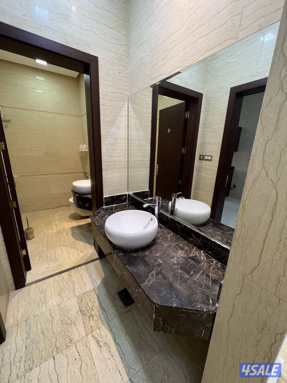 للايجار دور في الفنيطيس11