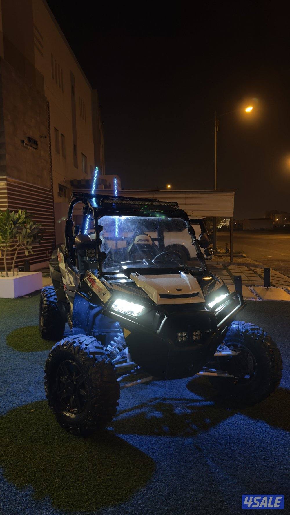 ريزر 1000 تيربو موديل 20175