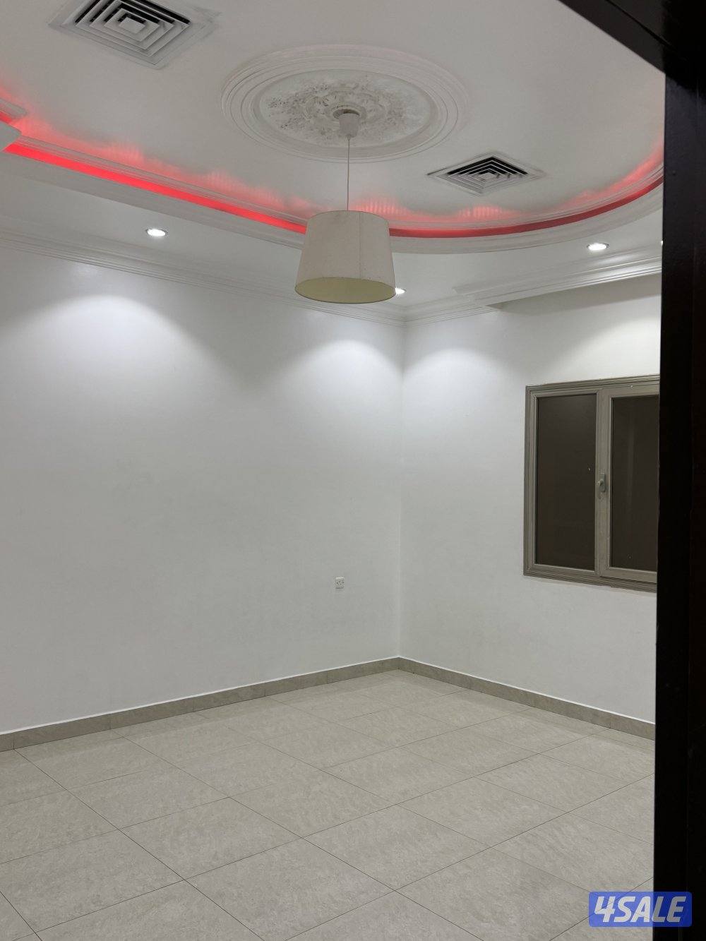 للإيجار دور ارضي عبدالله مبارك0