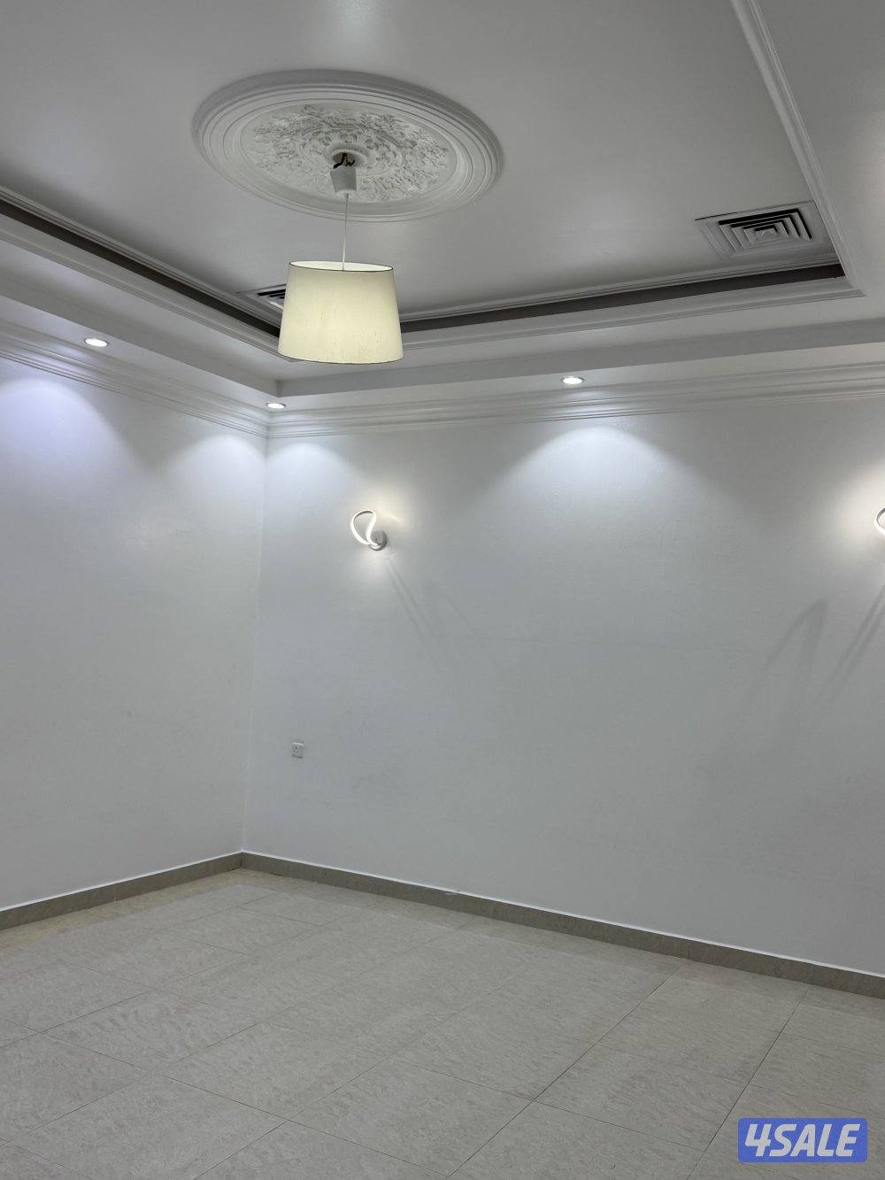 للإيجار دور ارضي عبدالله مبارك13