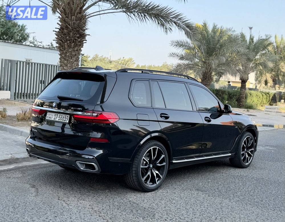 BMW X7 40i Mpackage 2019 full option regular agency 119km6