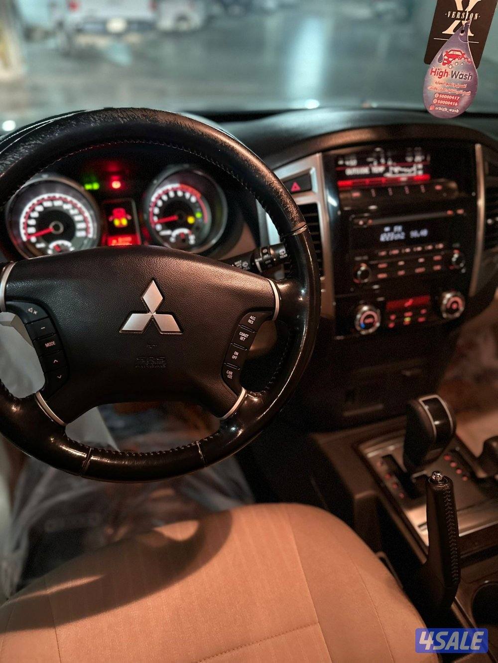 للبيع باجيرو 2017 شرط الفحص صبغ الوكالة4