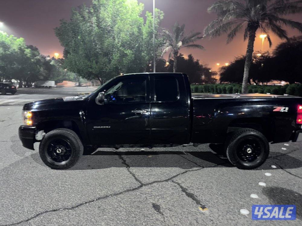 للبيع وانيت سلفرادو 2008 HD شاصي قصير 25002