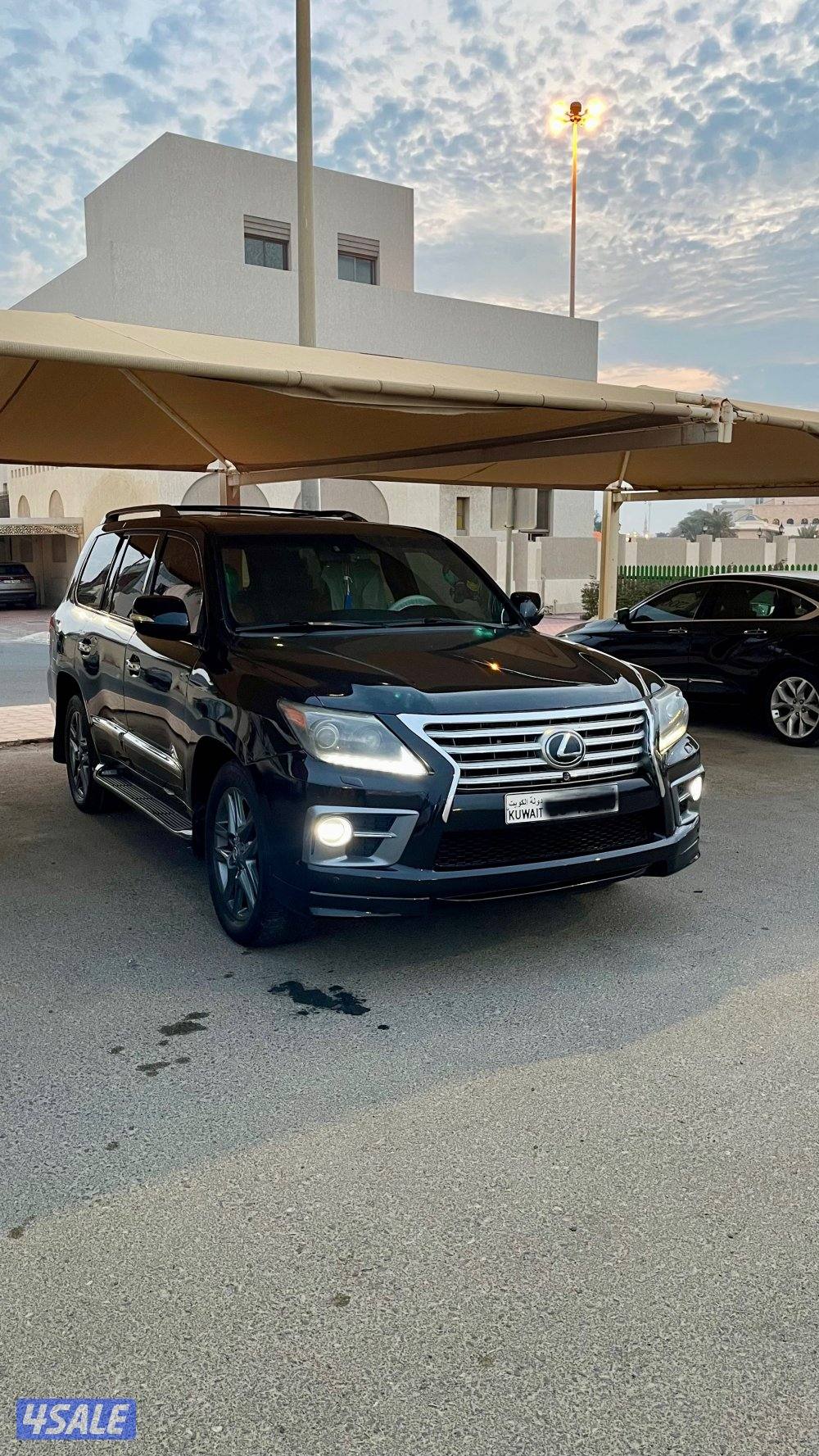 لكزس 570 s سبورت فل كامل أعلى مواصفات على مستوى الخليج موتر قمةً بنظافة0