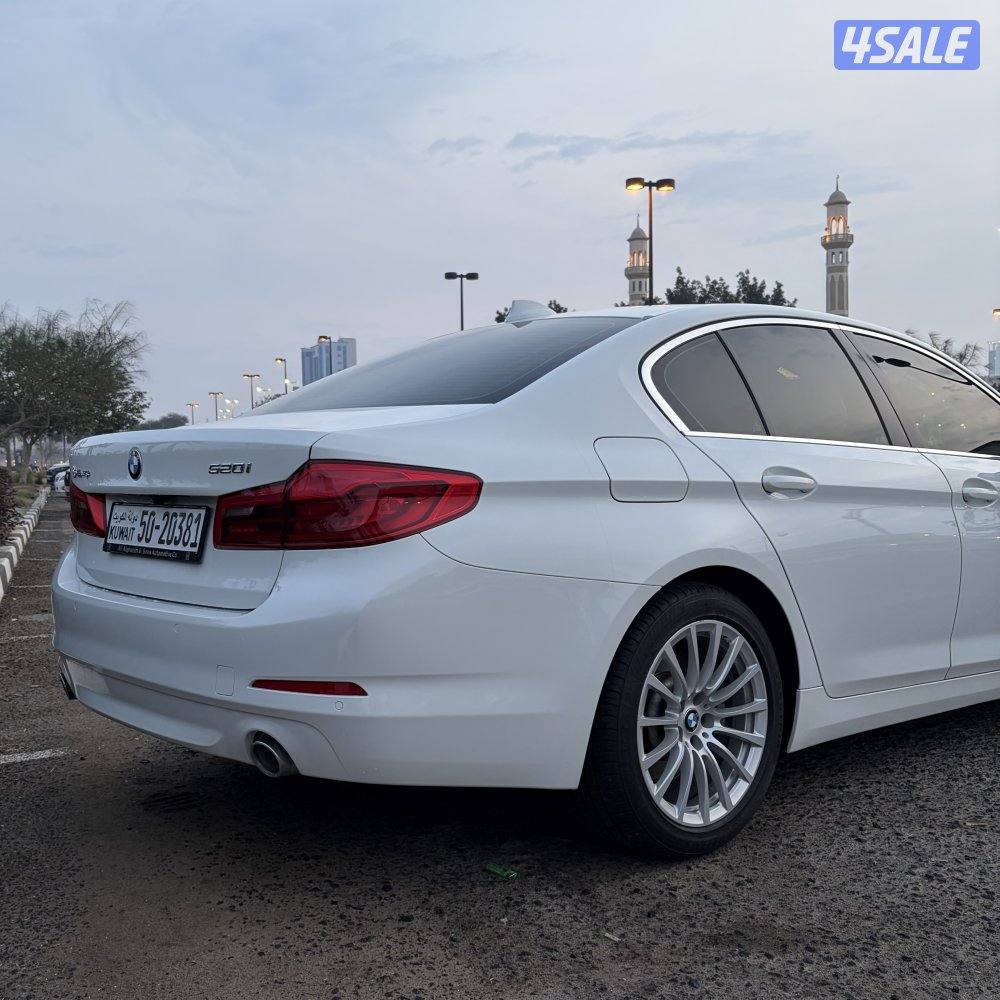 للبيع بي ام ٥٢٠2