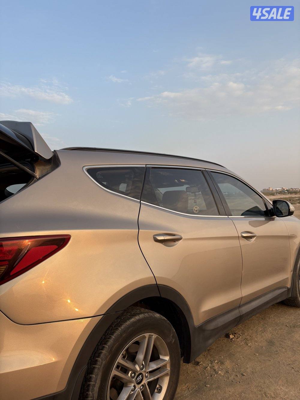 للبيع هونداي سنتافي 20176