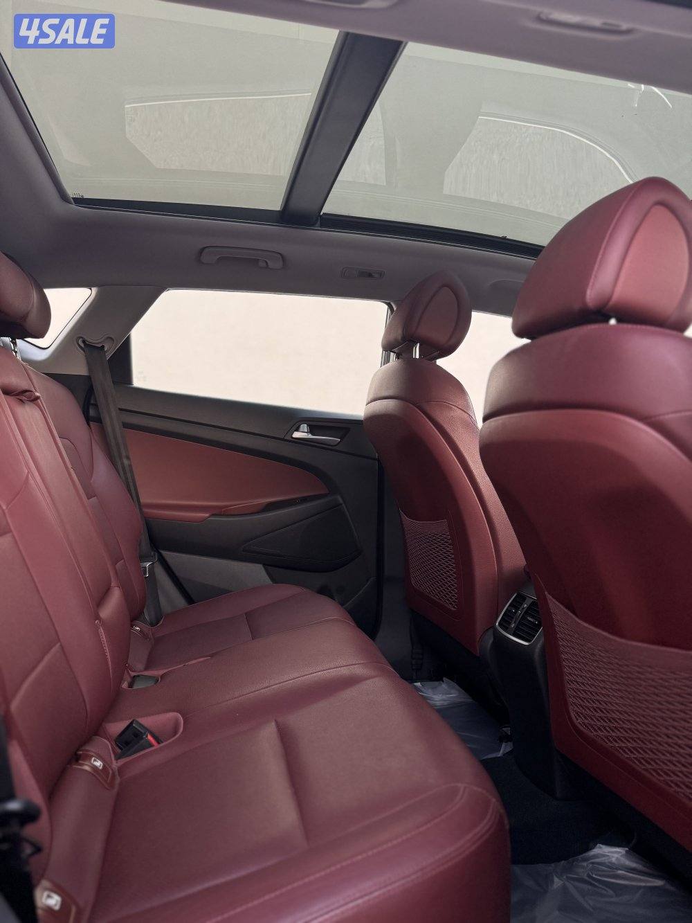 هيونداي توسان عداد 97 الف فقط كامل المواصفات8