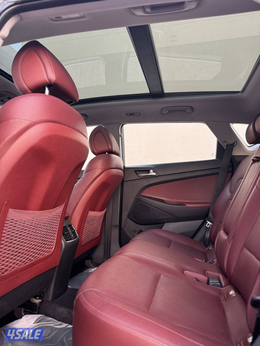 هيونداي توسان عداد 97 الف فقط كامل المواصفات9