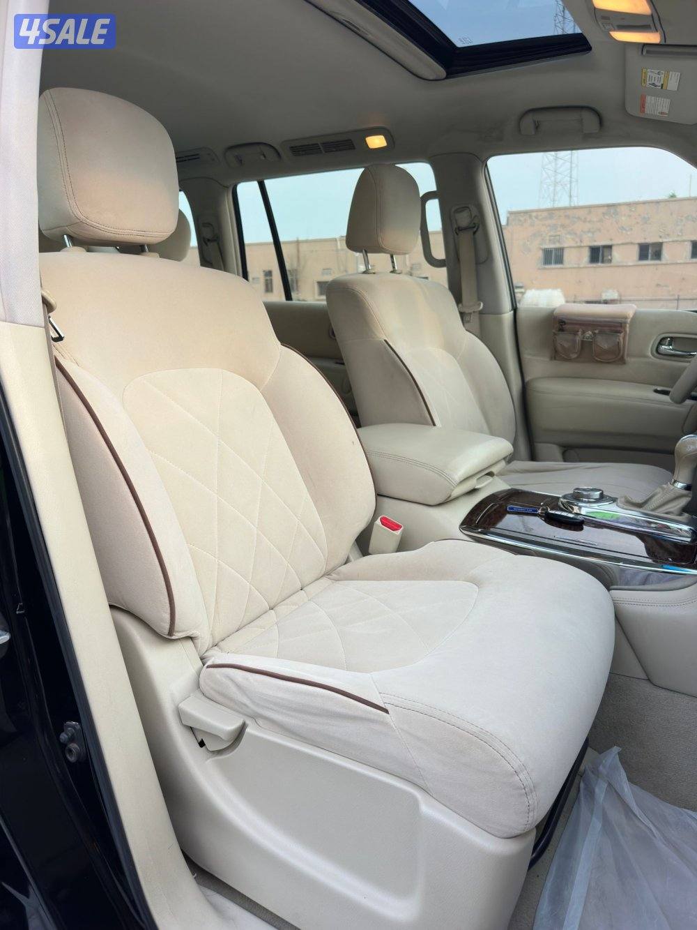 المالك الاول سيرفس منتضم نضيف وبحاله جيده10