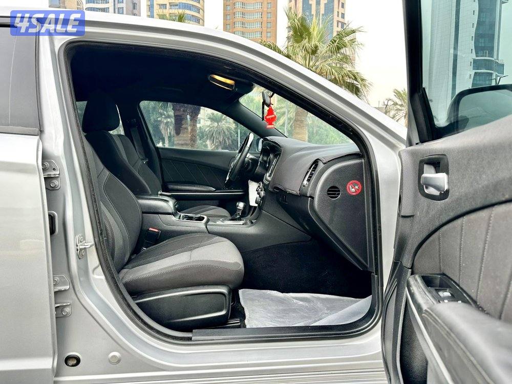 دودج تشارجر - الموديل:2019 - العداد:2548