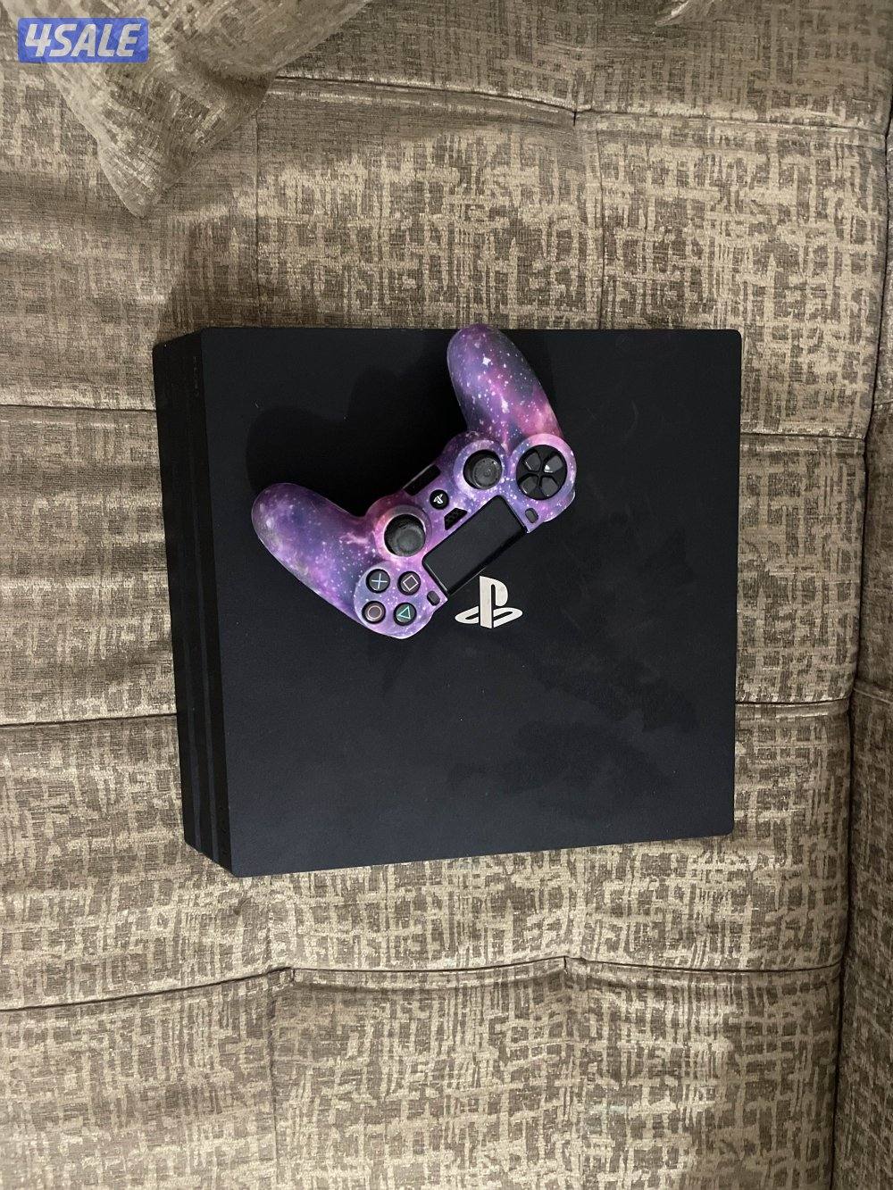 PlayStation 4 pro 1terabyte0