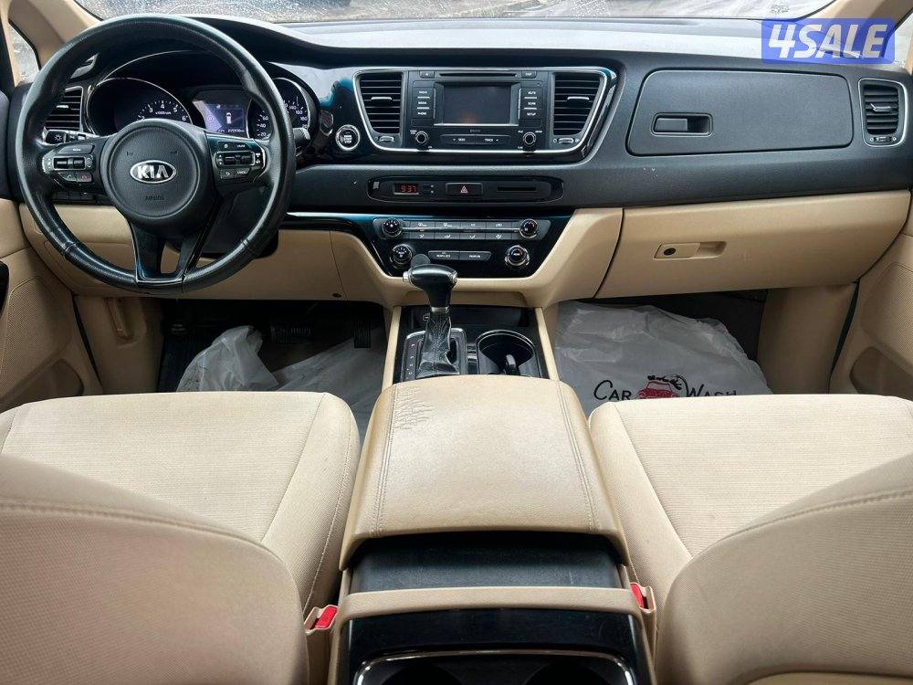 كيا كارنفال. V6 موديل 20176