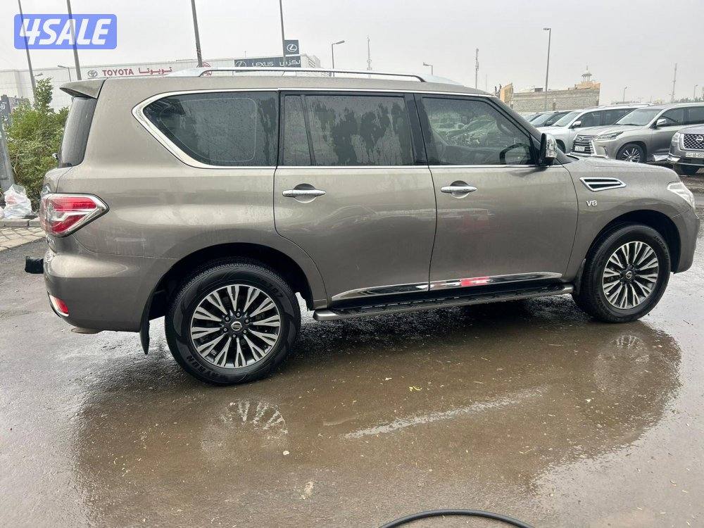 نيسان باترول بلاتنيوم .V83