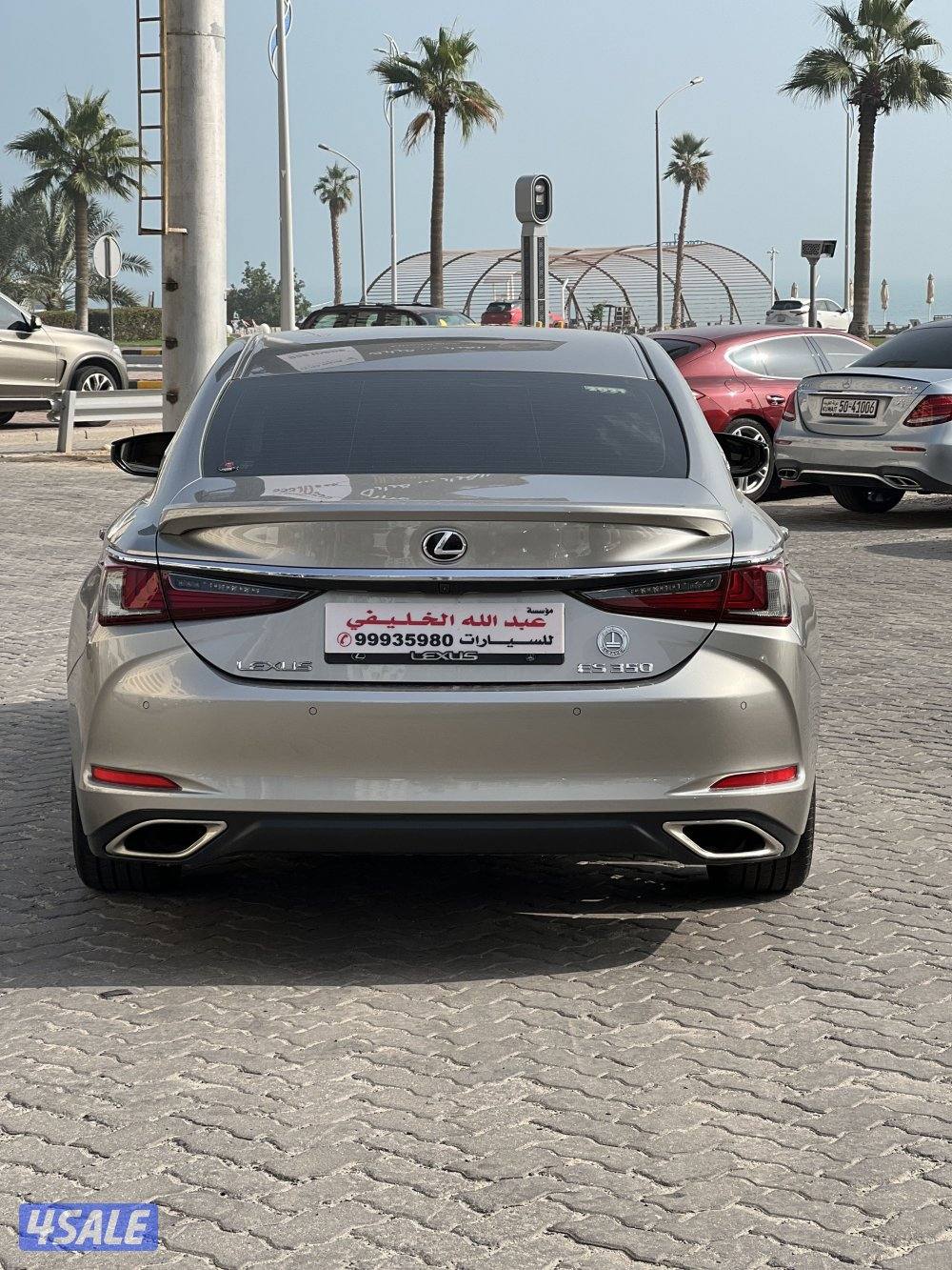 للبيع لكزس تحت الكفالة1