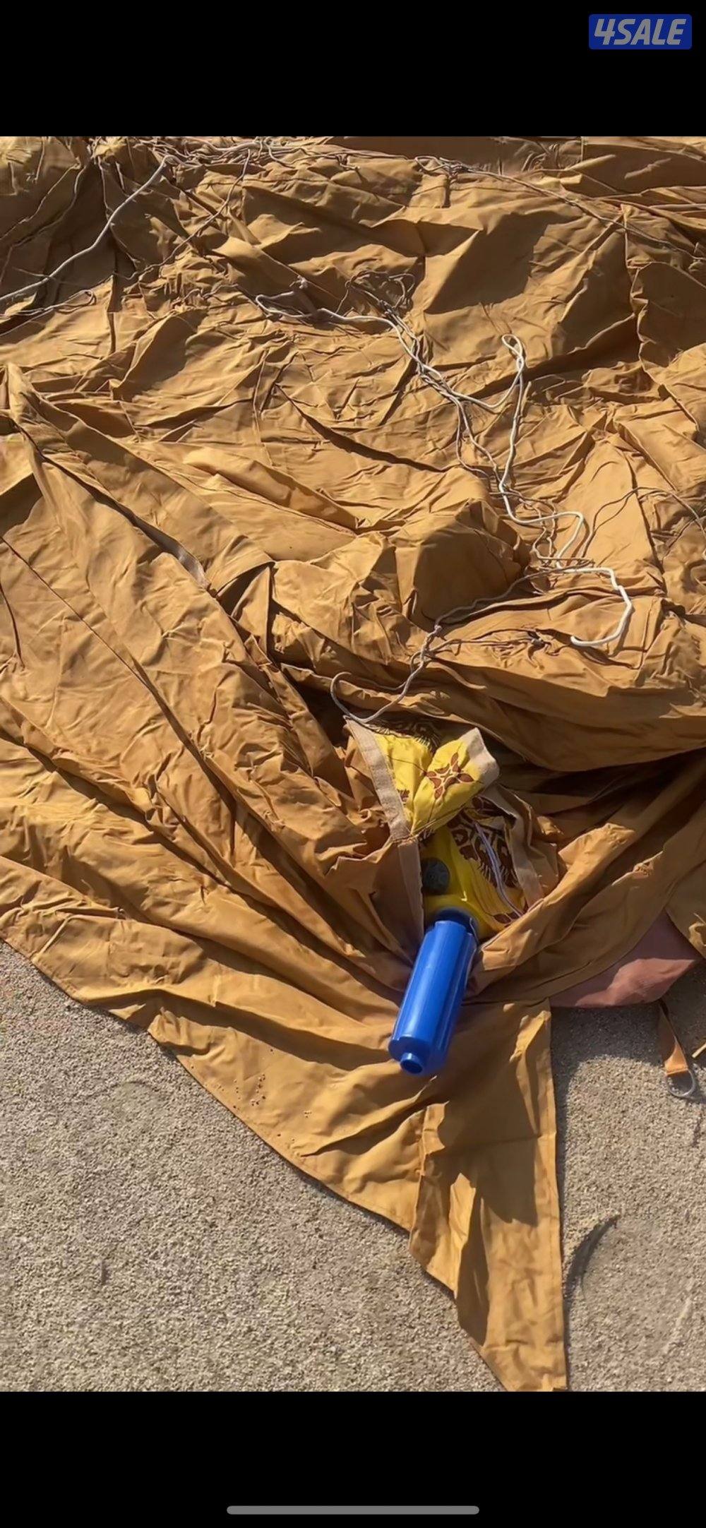 خيمة تفخ 3-5 جديده بنيتها للعرض فقط مع كامل اغراضها0