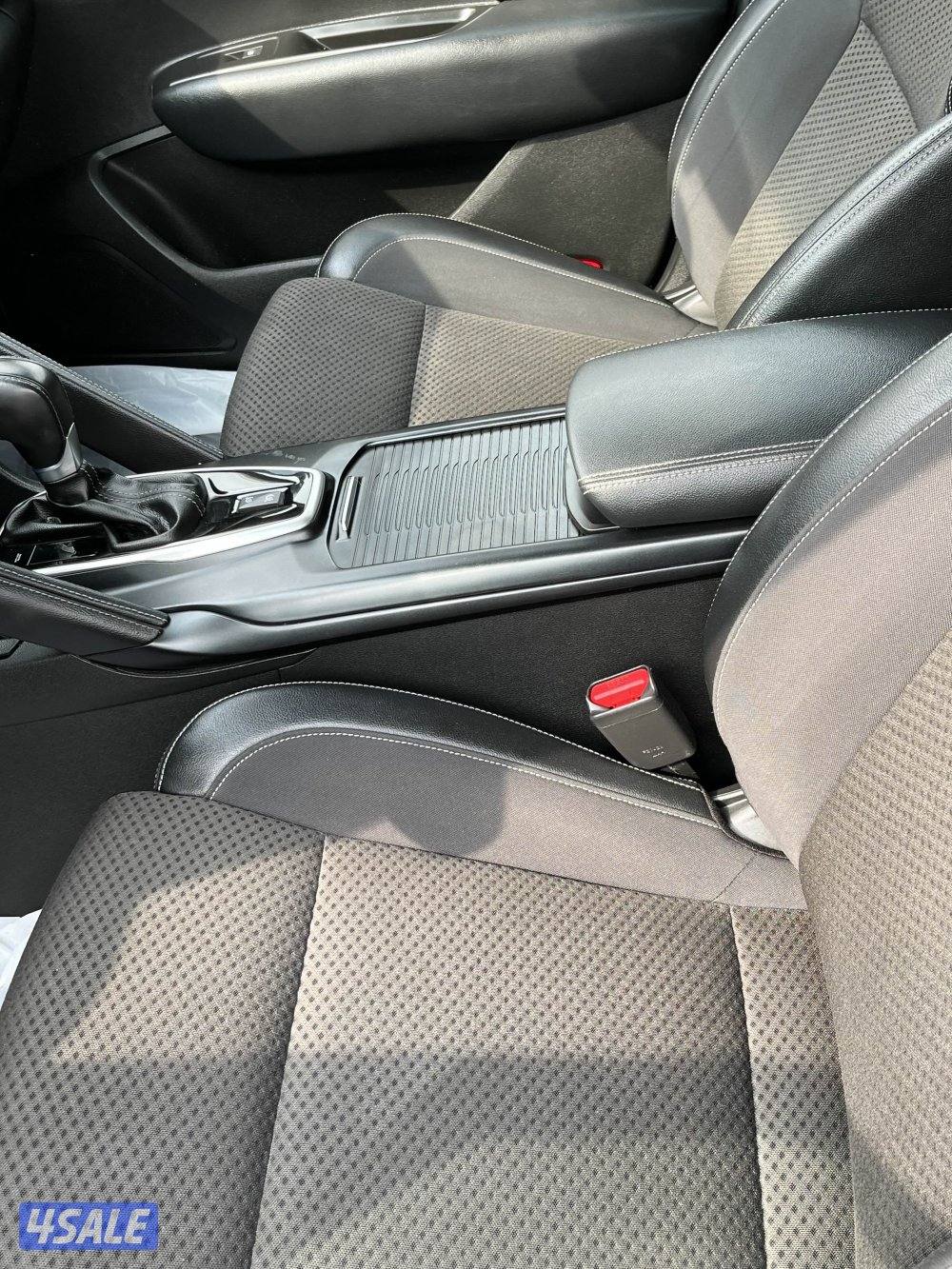 رينو كوليوس 20235