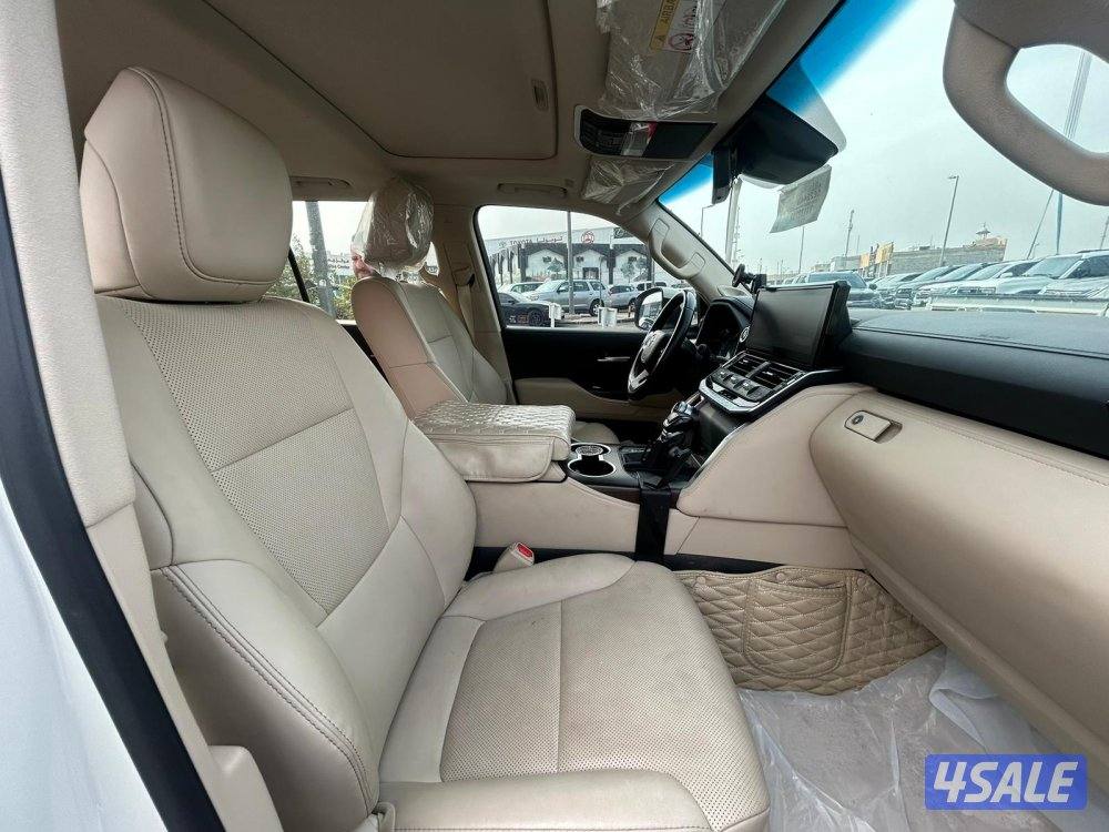 تويوتا لاند كروزر GX.R AERO twin turbo.V65