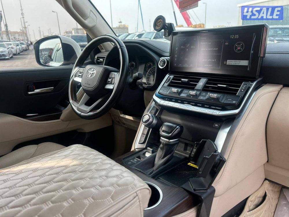 تويوتا لاند كروزر GX.R AERO twin turbo.V67