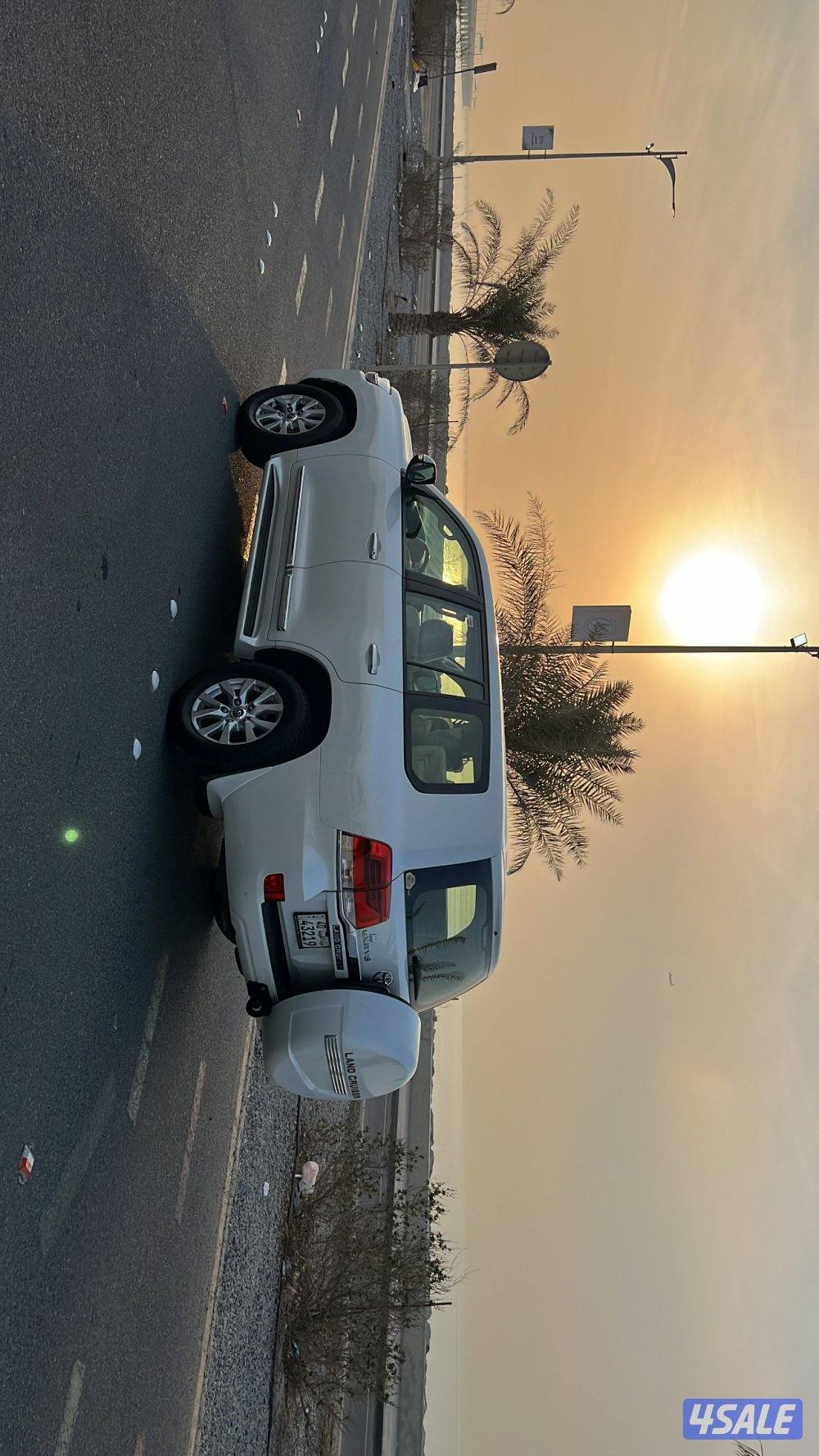 لاندكروزر 20163