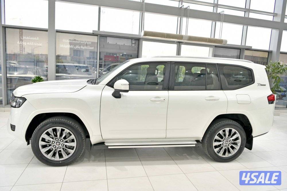 تويوتا لاندكروزر GXR توين تيربو2