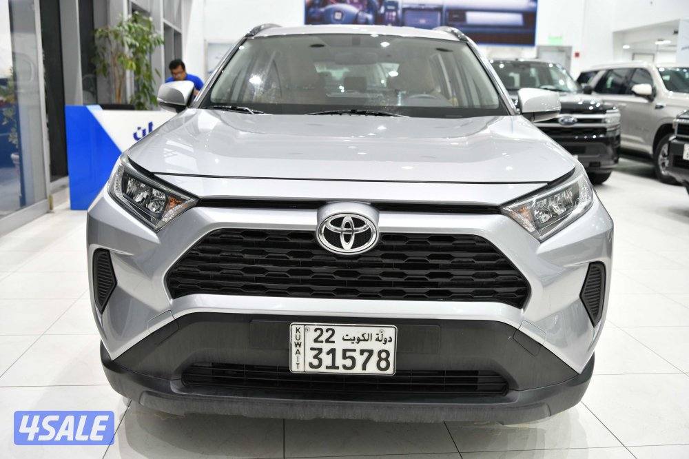 تويوتا راف فور1