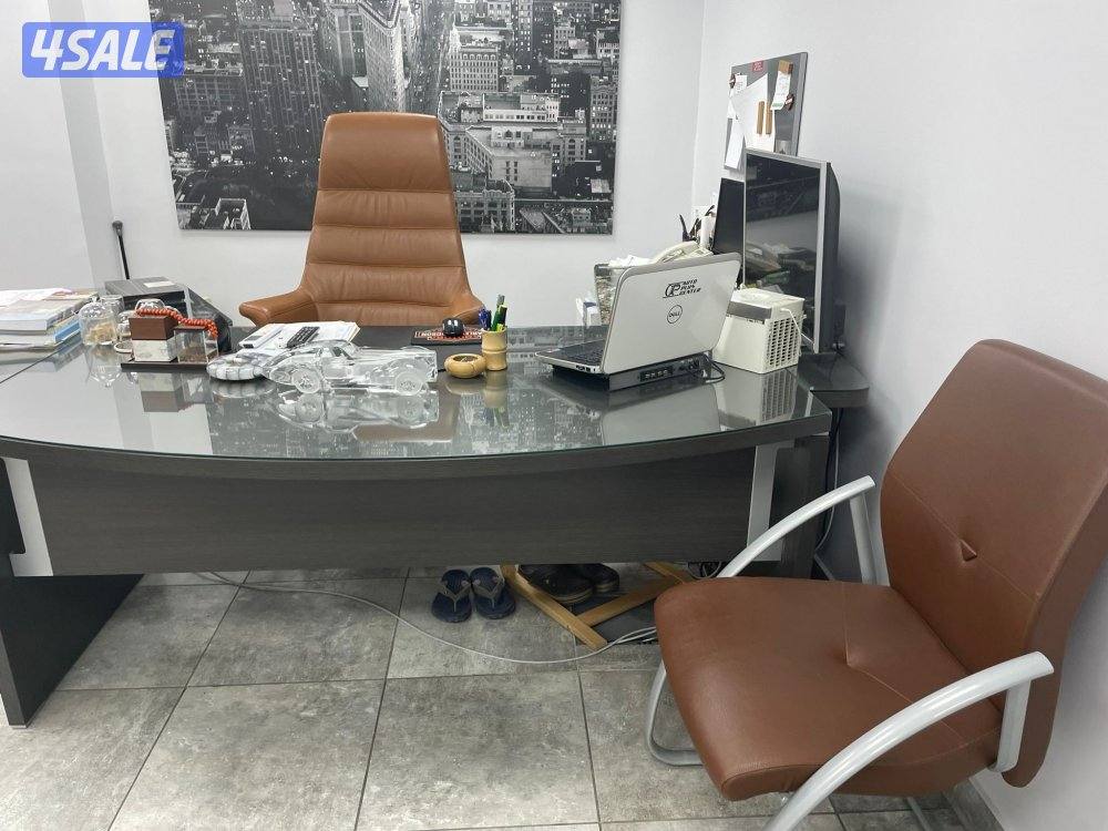 للبيع اثاث مكتب ايطالي كامل2