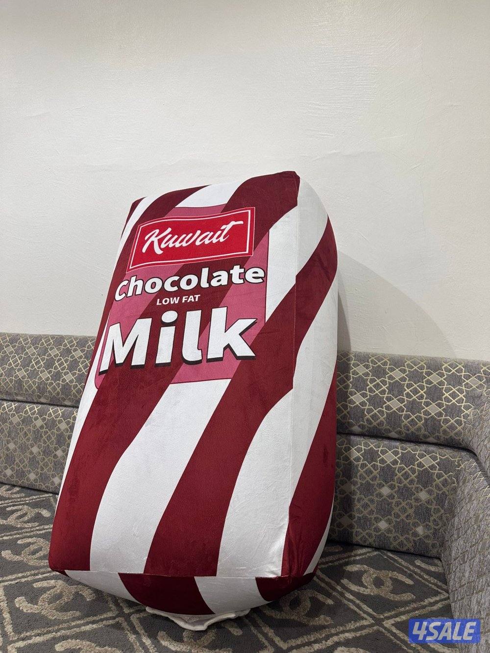 للبيع العاب ونتر لااند عددهم 4 ثنين حليب كاكاو واحد برد ساندوتش وجزره3