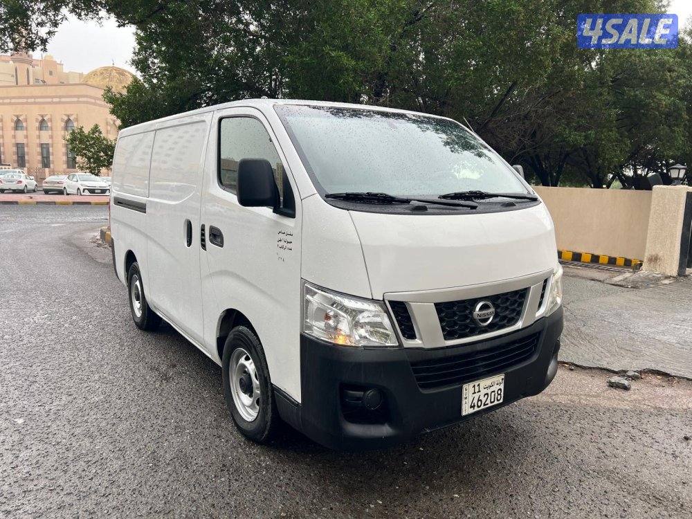 للبيع باص اورفان مقفل 2014 بحاله جداً ممتازه0