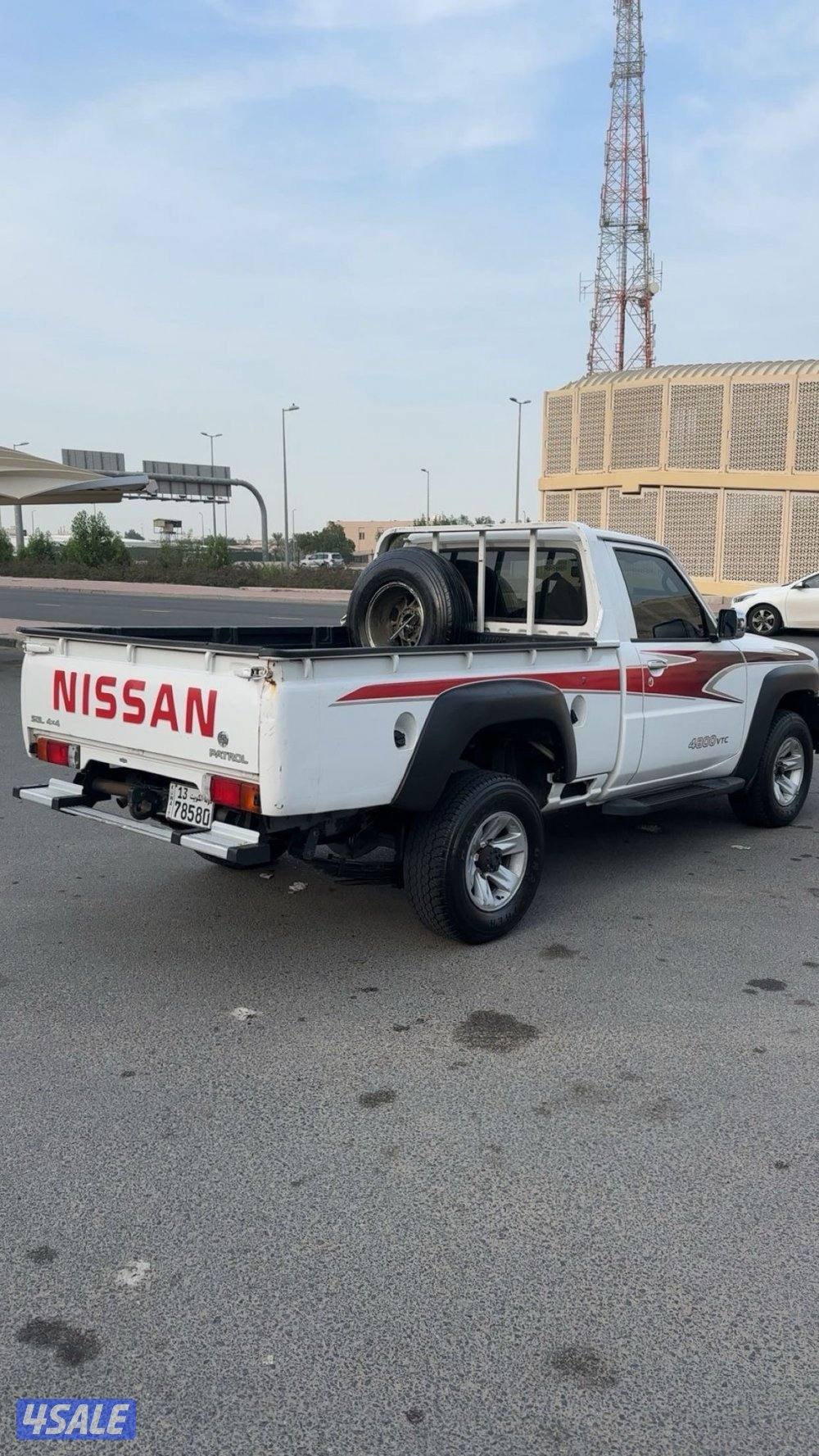 وانيت نيسان بيكب1