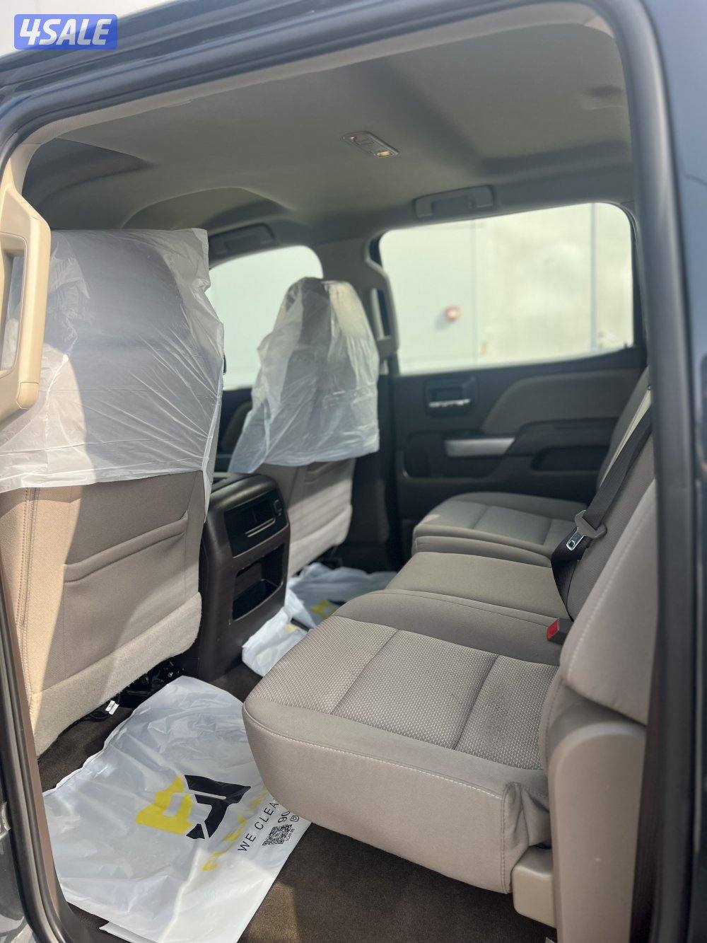 للبيع وانيت سلفرادو Z71 201811