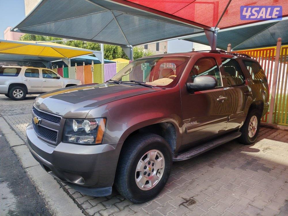 تاهو موديل 2013 عداد 285 الف كيلو 📌صبغ وكاله0