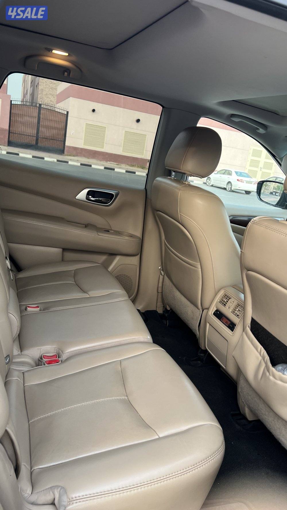 نيسان باثفندر 2018 سلفر0