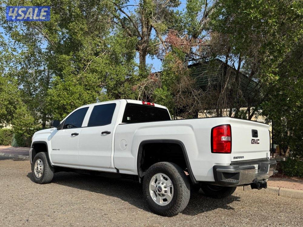 GMC HD 2019 بحالة ممتازة2